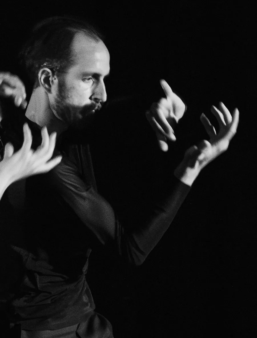 Portrait of Andrew Leigh, somatic facilitator and founder of the MYTH Movement